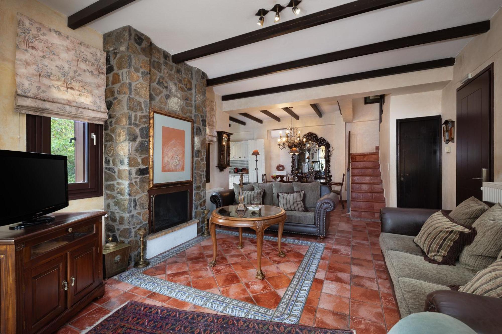Ostra Menalon Luxury Suites Kardaras Exterior photo