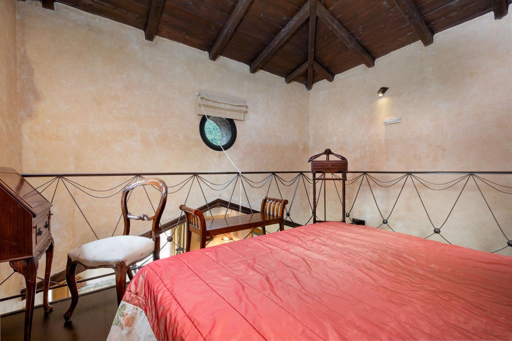 Ostra Menalon Luxury Suites Kardaras Room photo